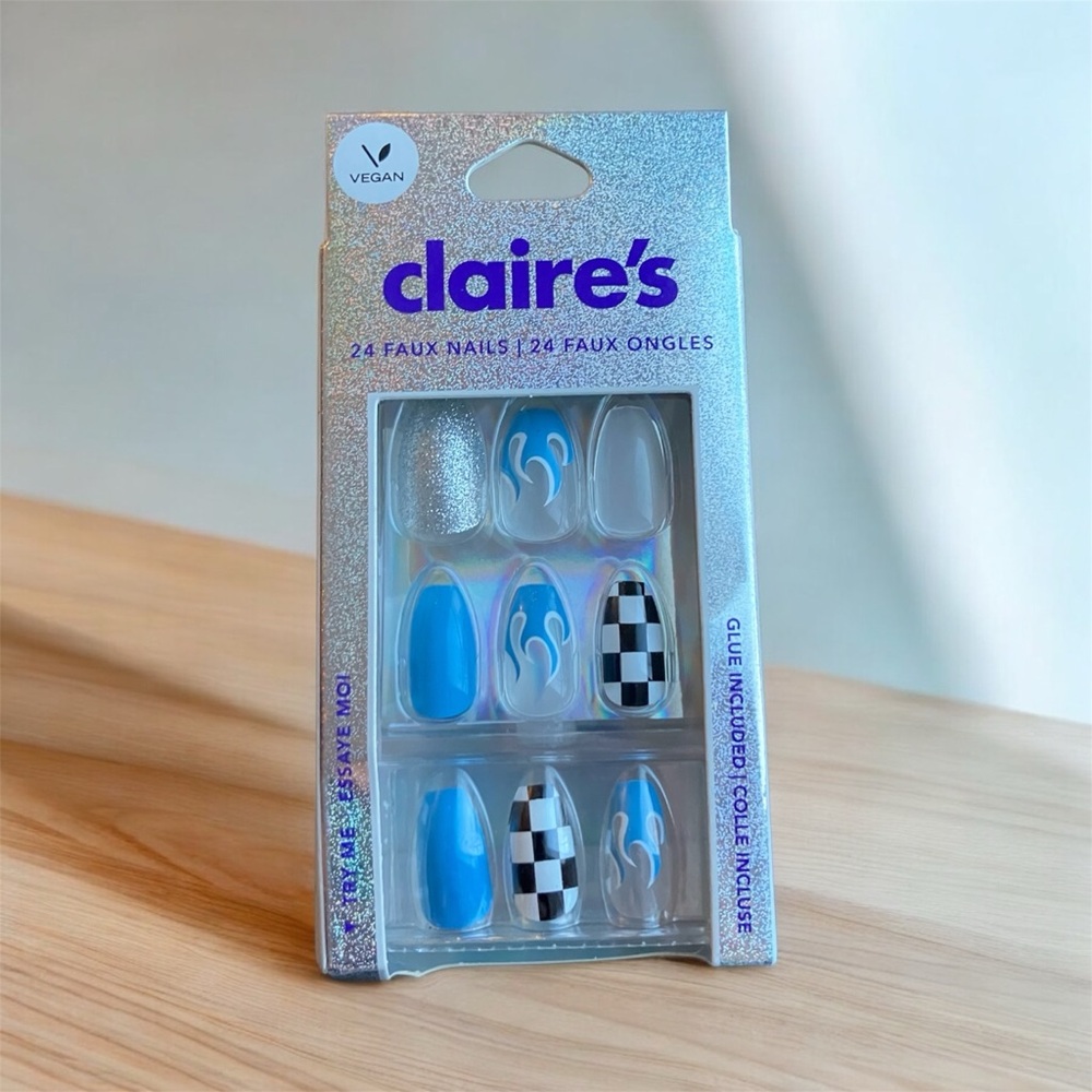 NEW Claire's Vegan 24 Faux Nails Blue Black Silver Flame Checked Design